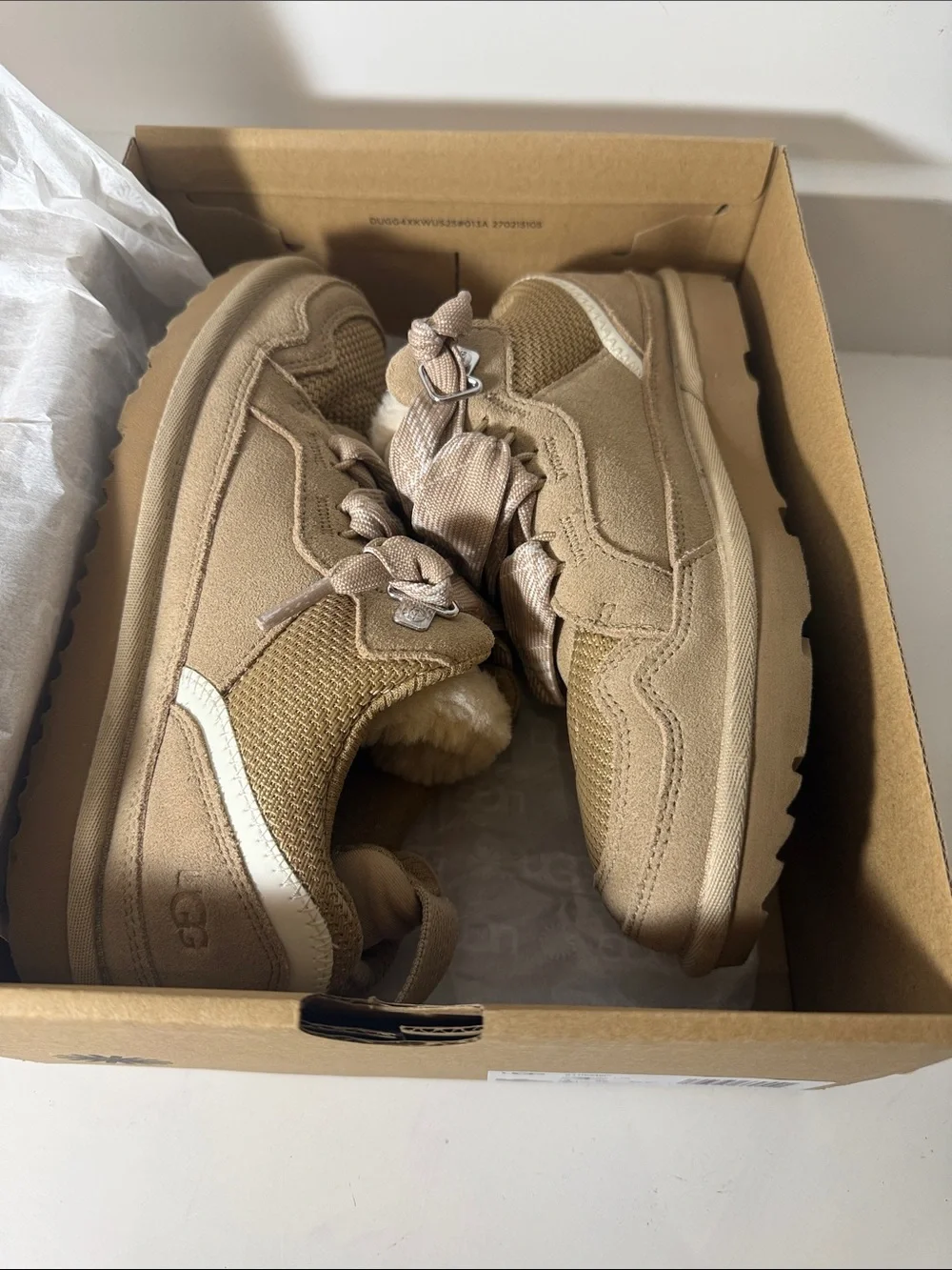 UGG Kids Sand Lowmel Lace-Up Sneakers - Size 4